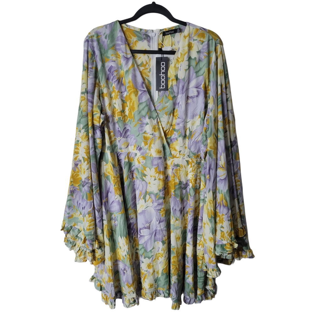 Boohoo Floral Long Sleeve Dress Bell Sleeves Size 22 - Picture 1 of 8